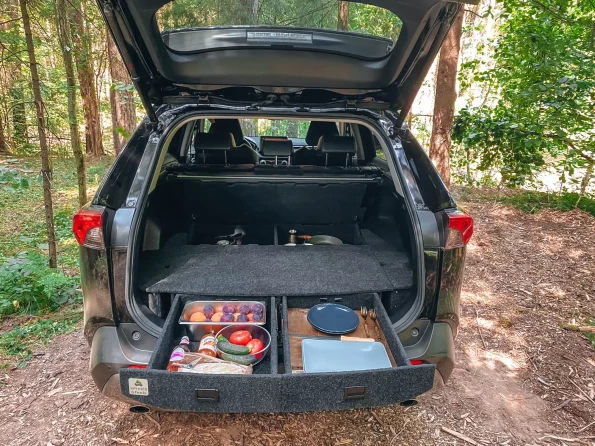 Organize the trunk space in your Toyota RAV4 5gen