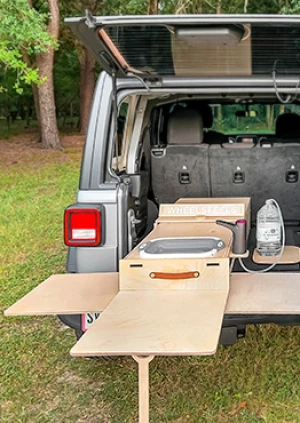 Portable car kitchen