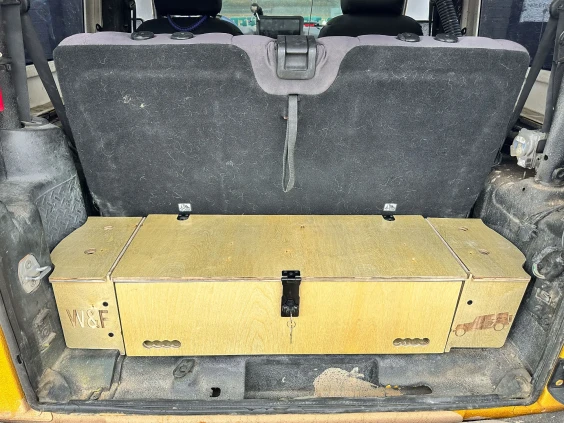 5_trunk_box_for_jeep_wrangler_jk_2_doors_with_seats