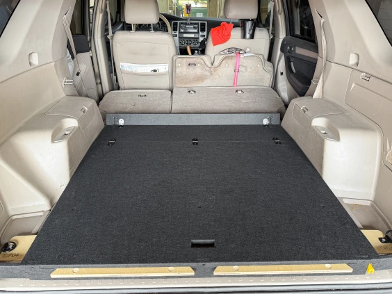 Toyota4runner 4thgen pull out storage platform