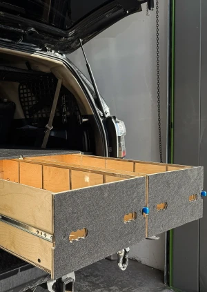Main robust storage system lexus gx550