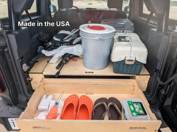 Storage ford bronco 2doors