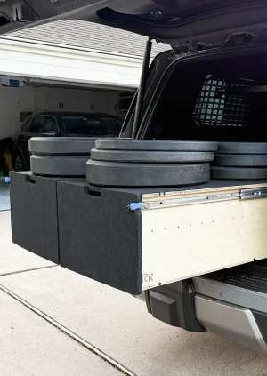 Main robust storage system lexus gx550