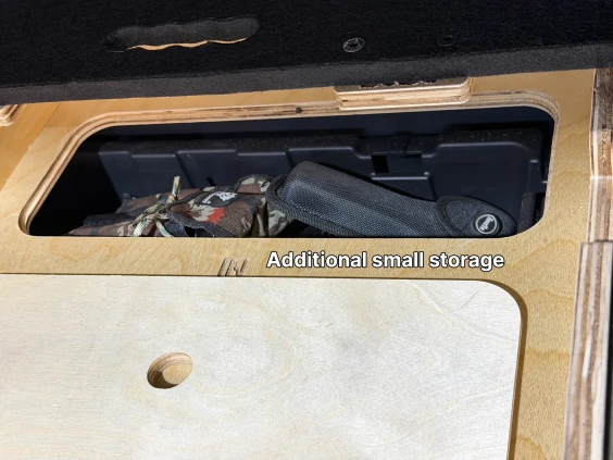 Additional compartment storage system land cruiser