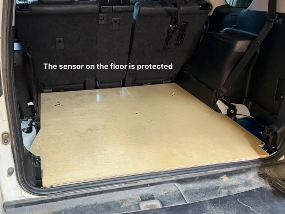 Trunk mounting base lexus460