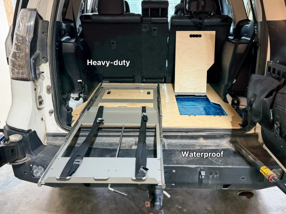 Trunk mounting base for any equipement lexus460