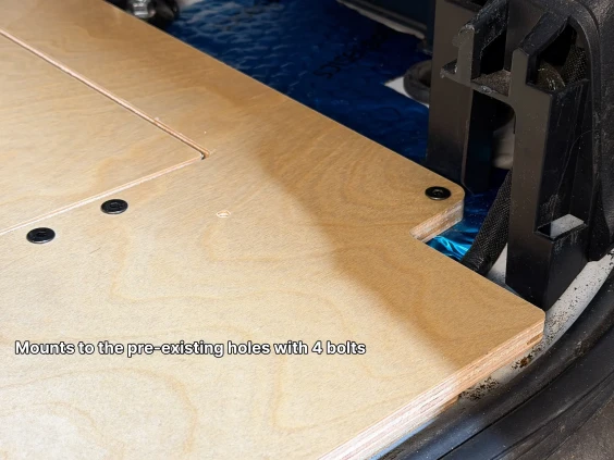 Trunk mounting base lexus460