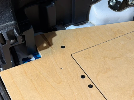 Trunk mounting base lexus460