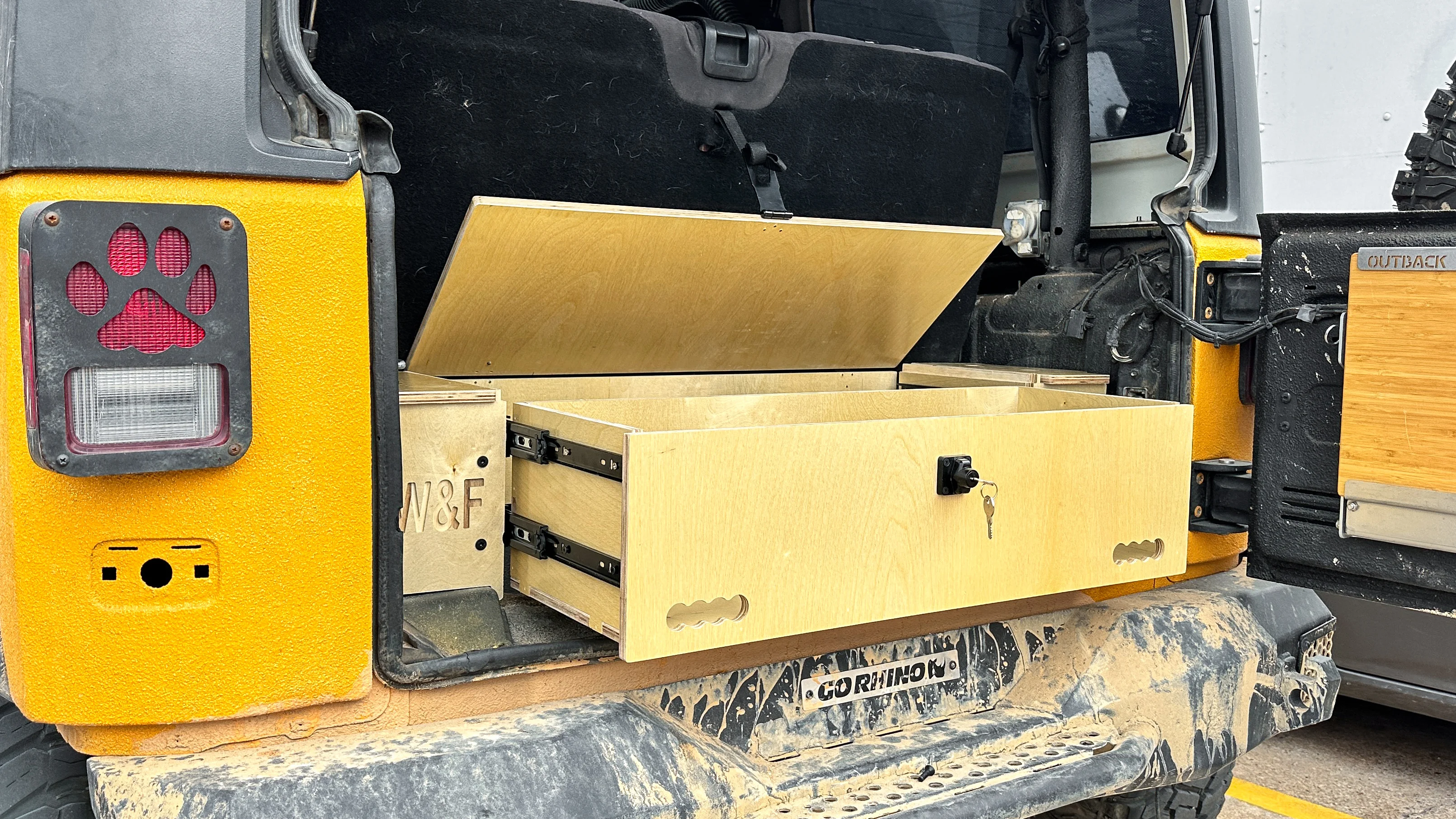 Jeep jk rear drawer system