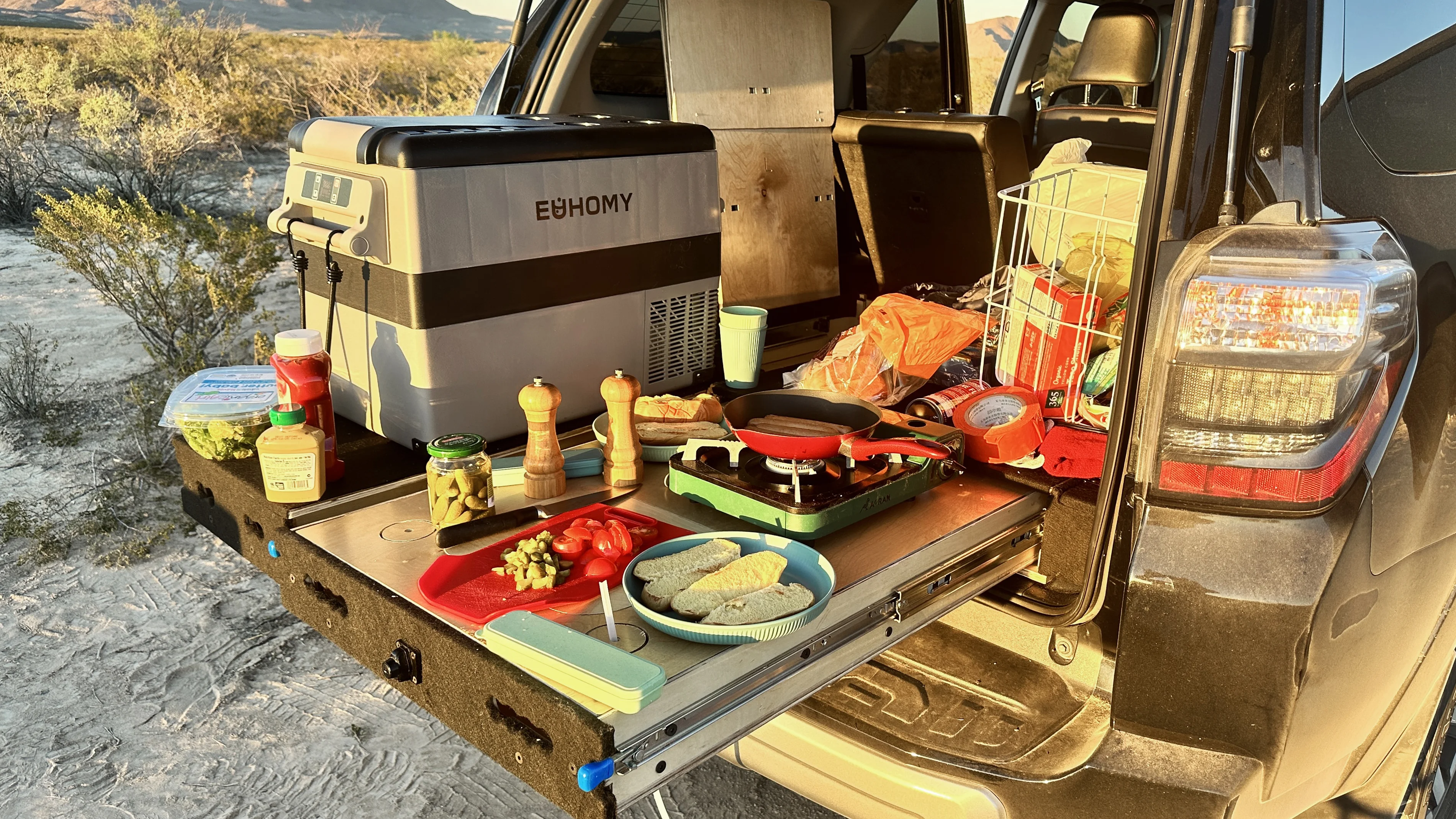 Kitchen and storage Toyota 4runner.jpg