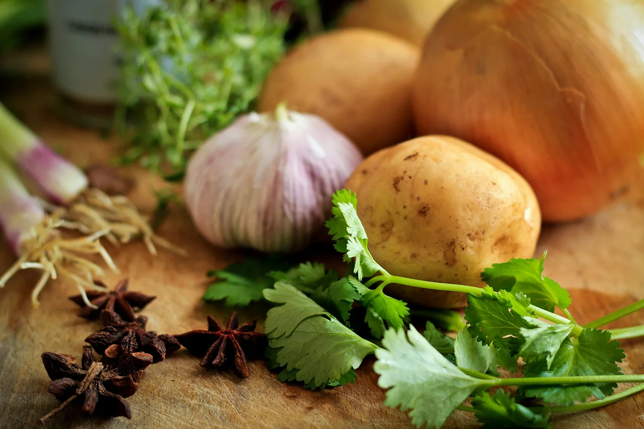 Seasonings for meat vegetables and sauces