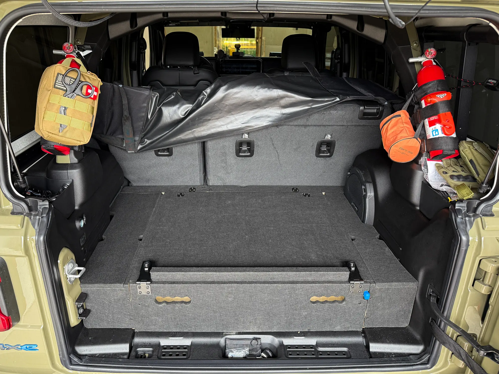 Storage system jeep wrangler 4xe