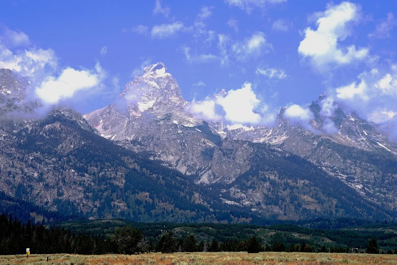 Oxbow lake grand teton
