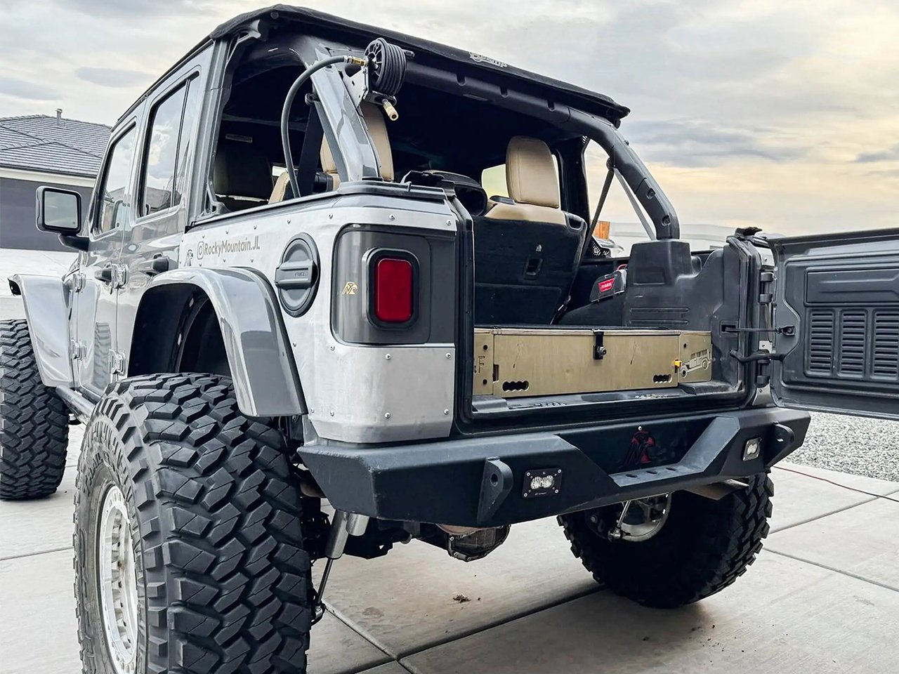 Organizer jeep wrangler jlu.jpg