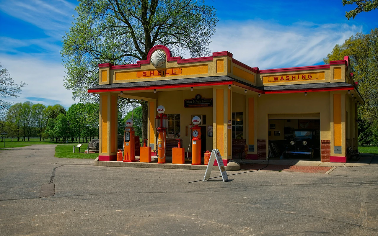 Gilmore car museum 1930s shell station
